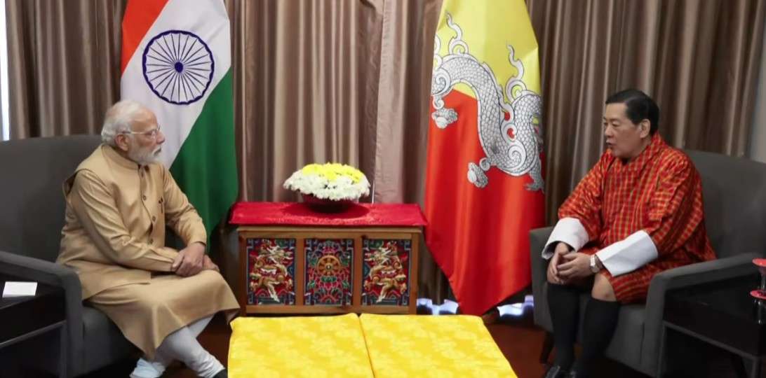PM Modi meets Bhutan’s Fourth King Jigme Singye Wangchuck in Thimphu