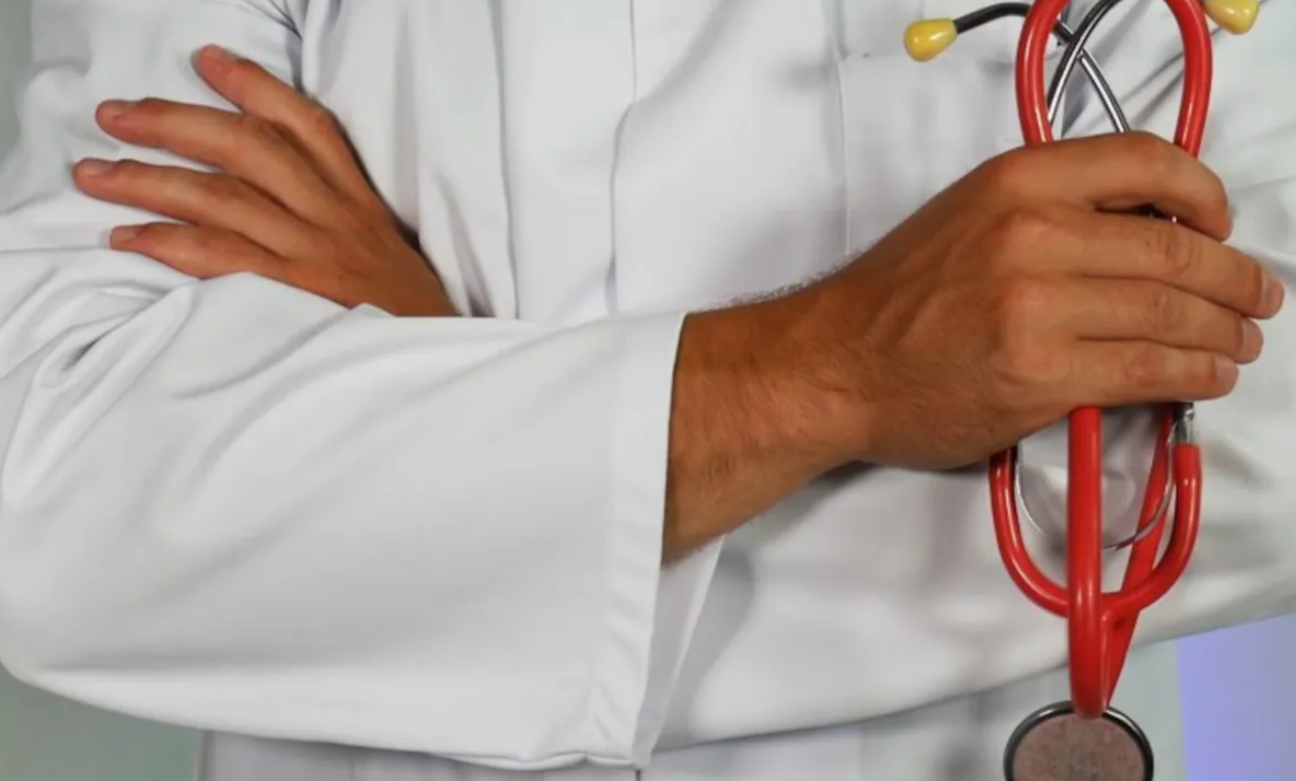 New Jersey doctor faces 58 federal charges in opioid ‘pill mill’ and Medicaid fraud case