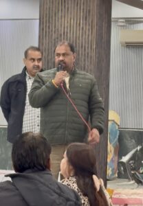 Shri Shyam Sharam, Member of Delhi Legislative Assembly giving Shrdhanjali at the PrayerMeeting 