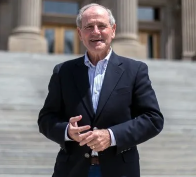 US lawmakers press Taiwan to increase defence spending amid rising China threat