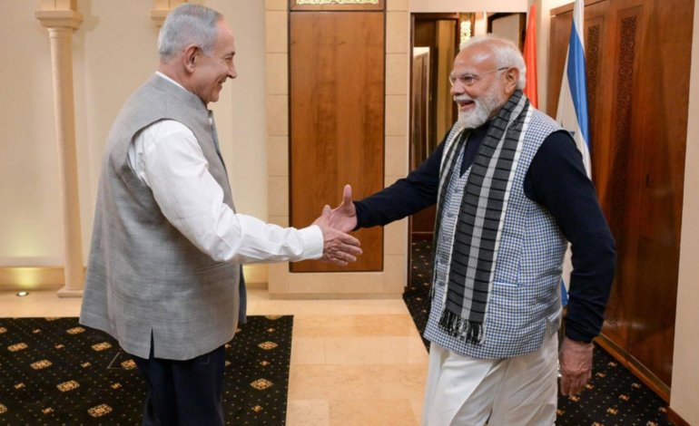 Truly splendid: PM Modi as Netanyahu welcomes him in traditional Indian attire