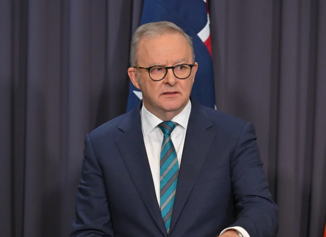 Australian government to underwrite fuel imports amid crisis