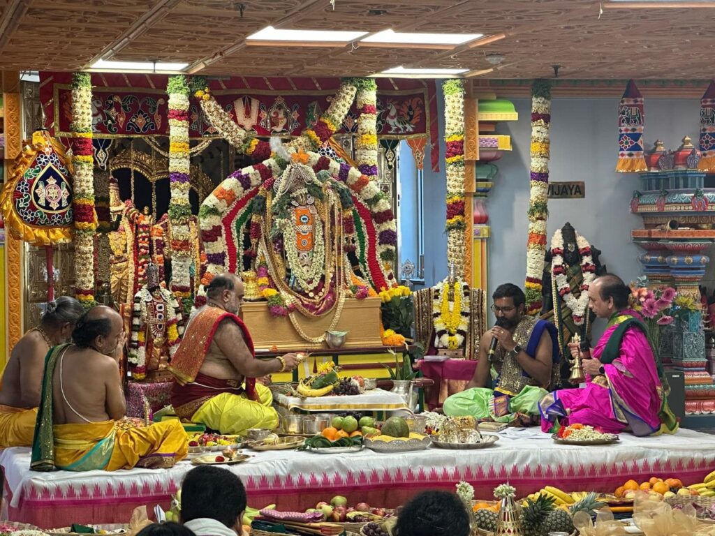 Grand Shri Rama Navami celebrations at Hindu Temple of Greater Chicago draw 1,200 devotees