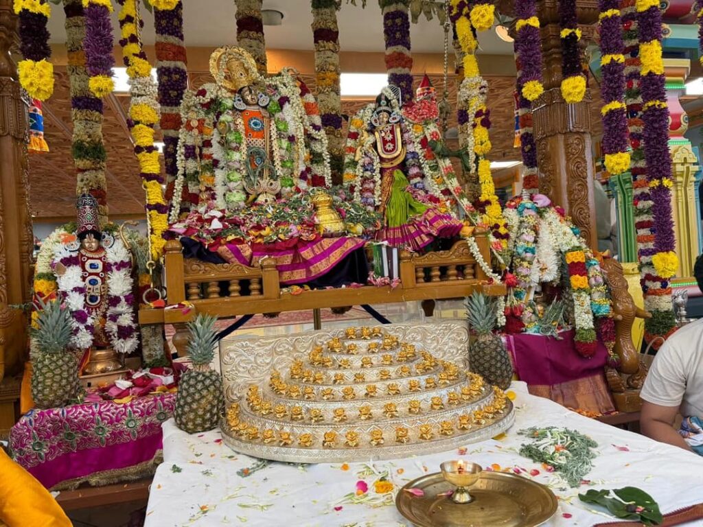Grand Shri Rama Navami celebrations at Hindu Temple of Greater Chicago draw 1,200 devotees