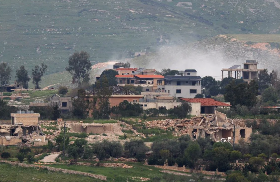 Hopes rise for Middle East peace as Israel, Lebanon consider ceasefire