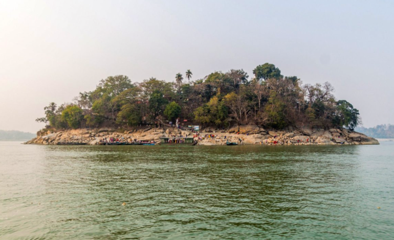 IndoUS Tribune Yatra: असम के मंदिरों की यात्रा — दूसरा पड़ाव (उमानंद मंदिर, गुवाहाटी)