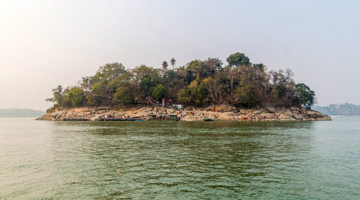 IndoUS Tribune Yatra: असम के मंदिरों की यात्रा — दूसरा पड़ाव (उमानंद मंदिर, गुवाहाटी)