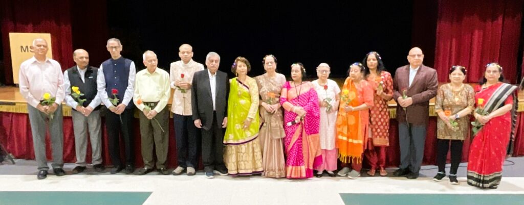 Indian Seniors of Chicago celebrate Mother’s Day and Gujarat Day with cultural spirit and community unity