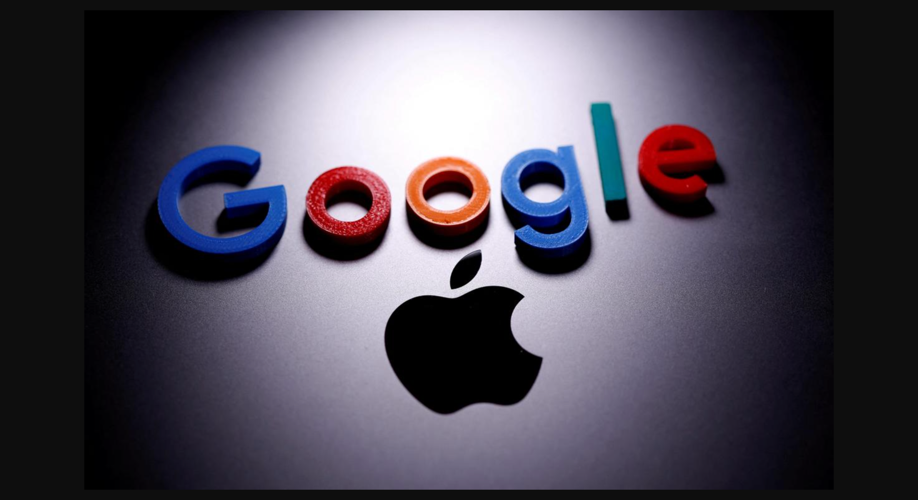 Apple, Google push for judicial oversight in Canada online safety bill
