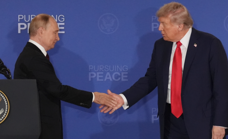 Putin, Trump discuss Ukraine conflict and bilateral ties during Independence Day phone call
