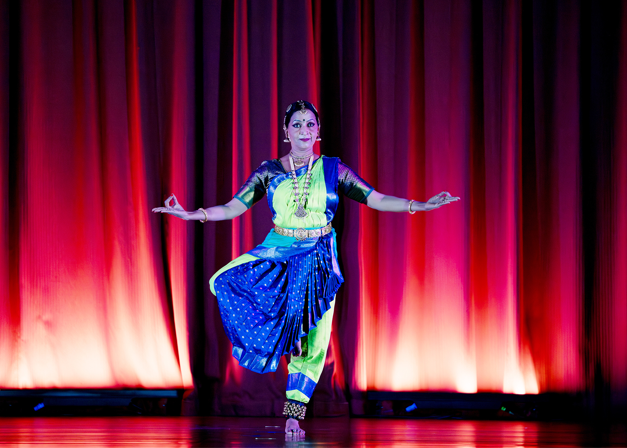 Chaitanya celebrates spiritual wisdom, dance and service at Hindu Temple of Greater Chicago