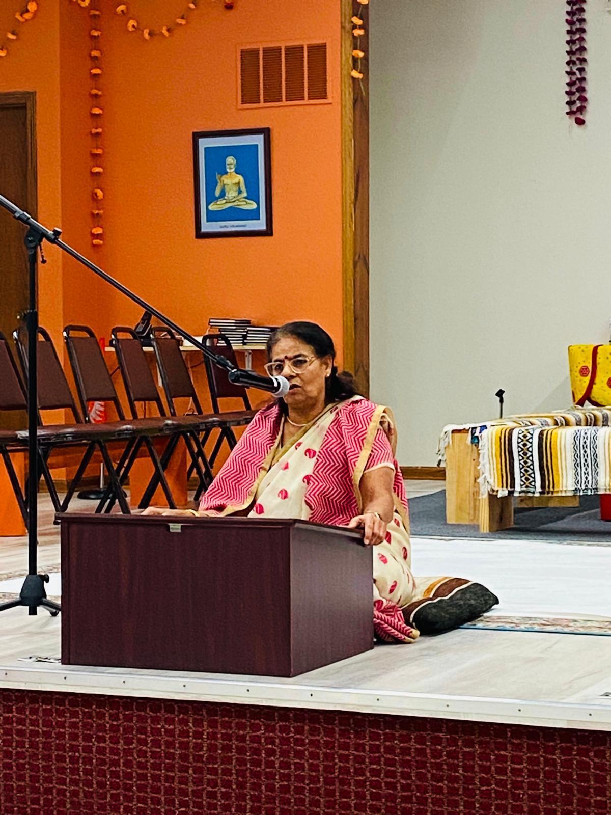 Dr. Suniti Acharya emphasizes vedic values and character building at Arya Samaj Chicago