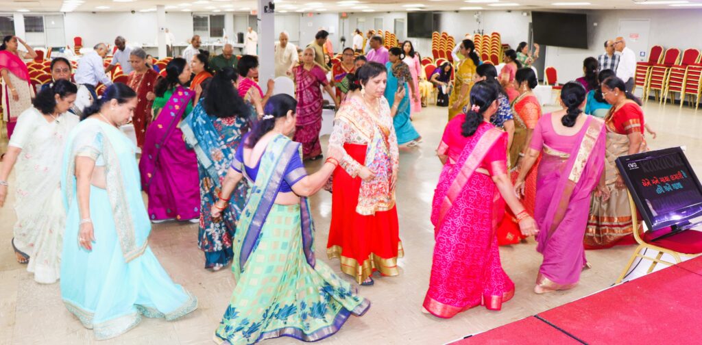 Bharatiya Seniors of Chicago celebrate Janmashtami with Dandiya Raas