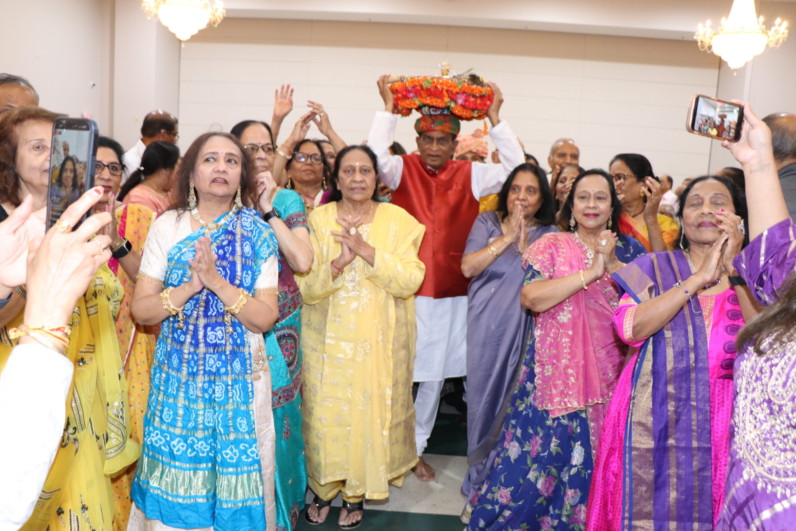 Two festivals unite Indian Seniors of Chicago in celebration
