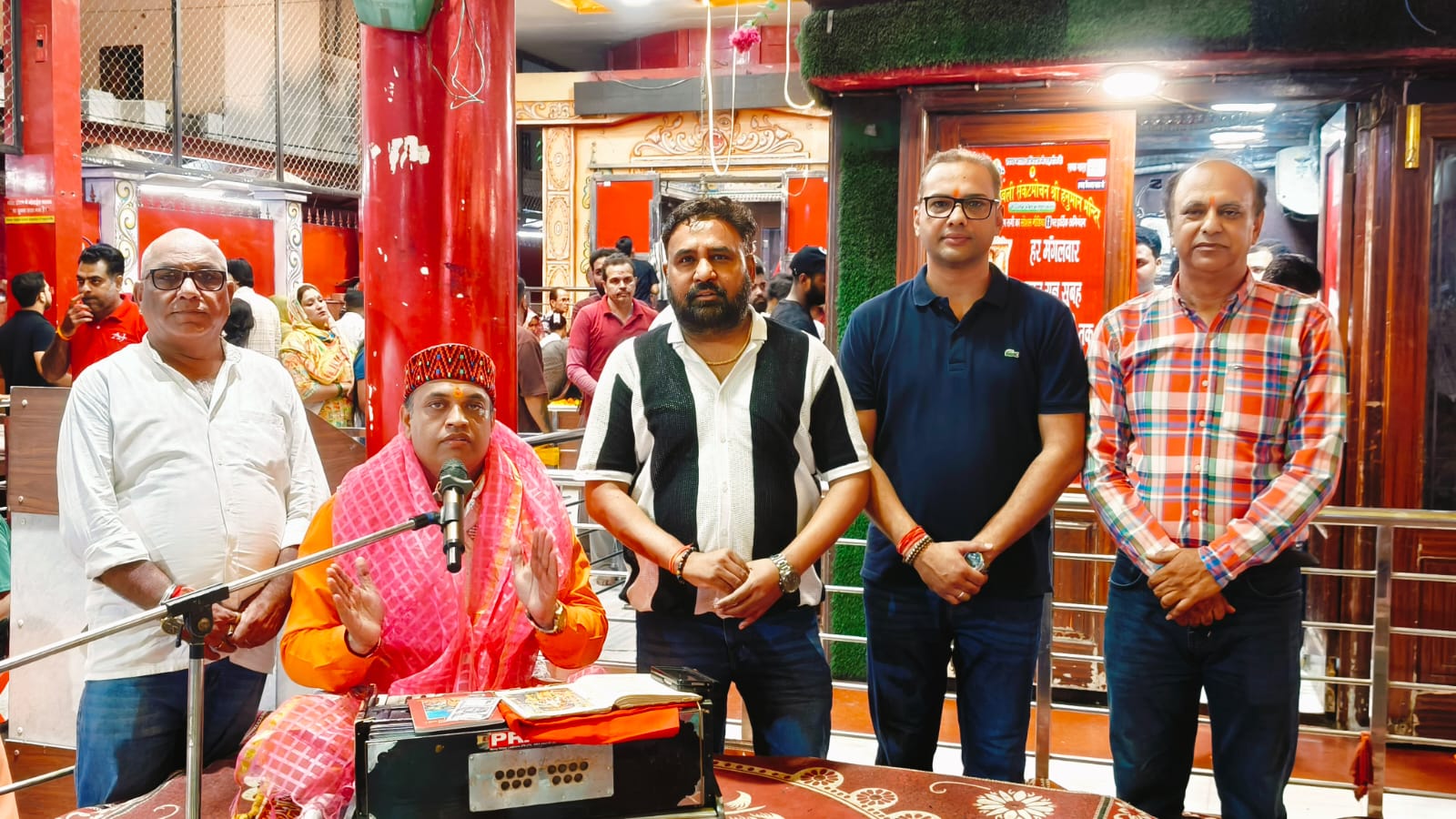 Sunderkand recitation creates devotional atmosphere at Siddh Peeth Mahabali Sankatmochan Temple