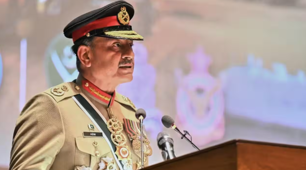 Pakistan expands Saudi military role as Mecca defence pact takes effect